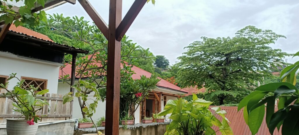 Kamar Dormitory Green Hill Labuan Bajo